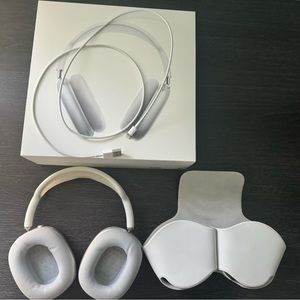 Apple AirPods Max